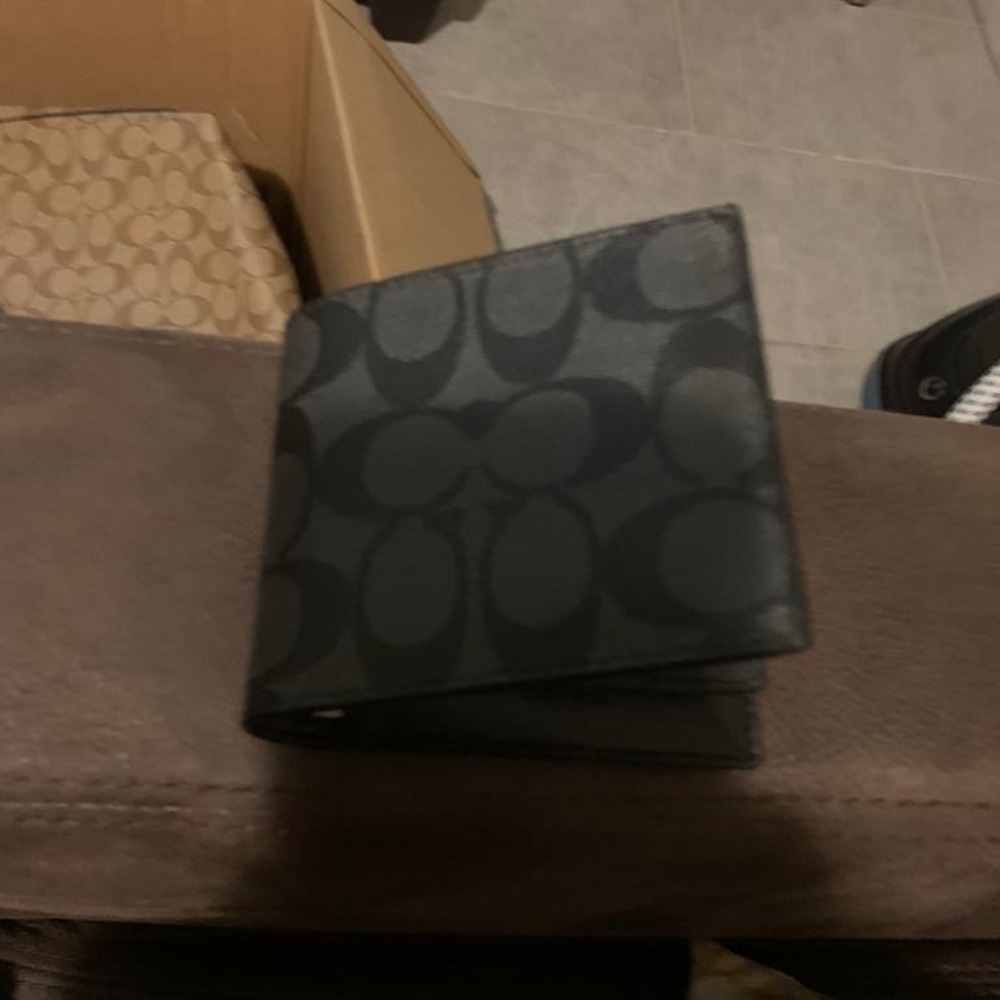 Wallet - Picture 2 of 2